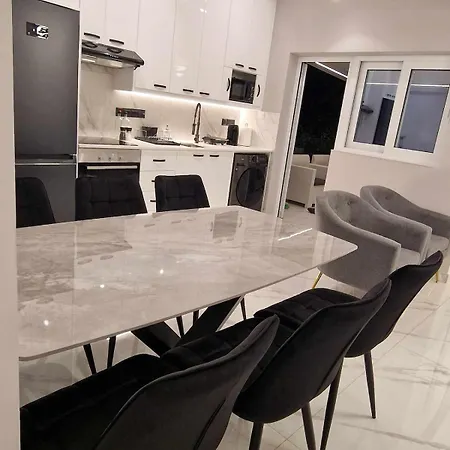 3 Modern Close To The Beach! Apartman *