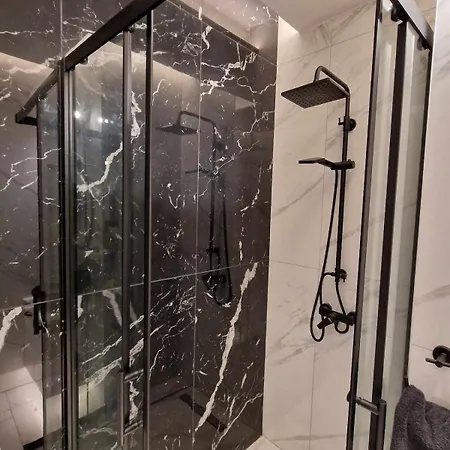 דירה 3 Modern Close To The Beach! לרנקה