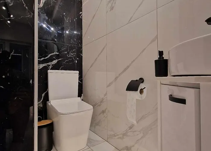 3 Modern Close To The Beach! Daire Larnaca